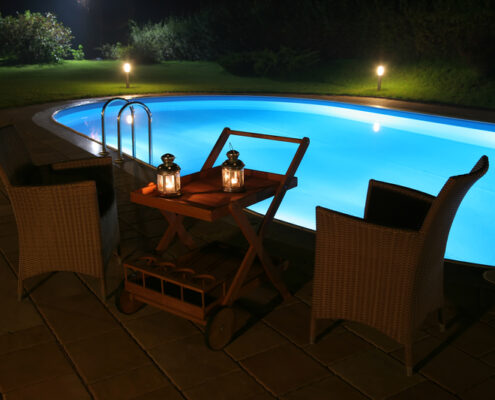 Pool UV sanitation system without sunlight.